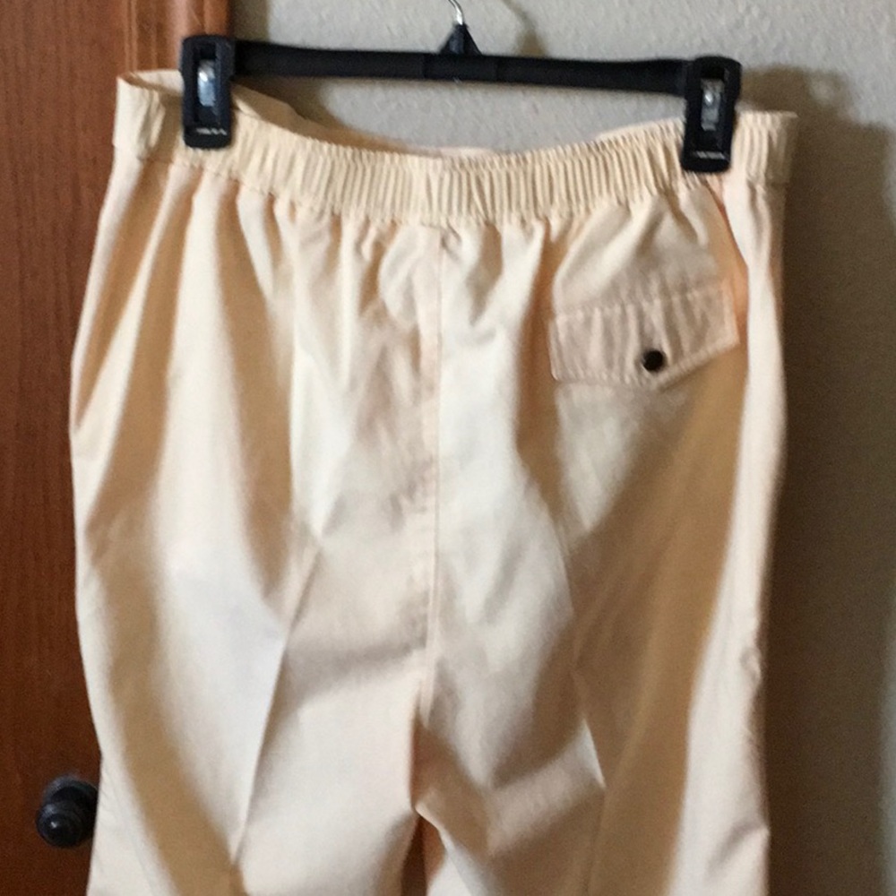 Lightweight pants - Picture 3 of 4